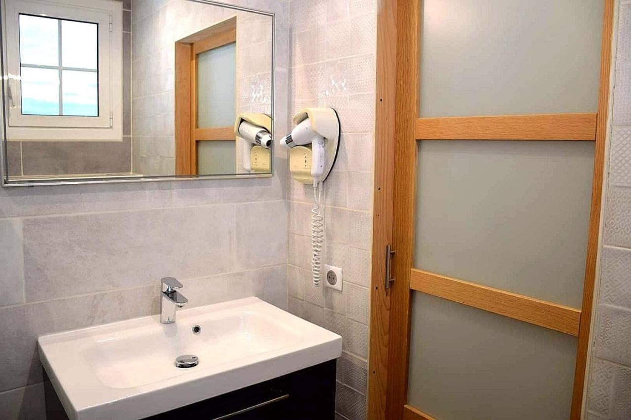 Logis Hotel Restaurant Spa Les Balcons De L'Esperance Limeuil Zewnętrze zdjęcie